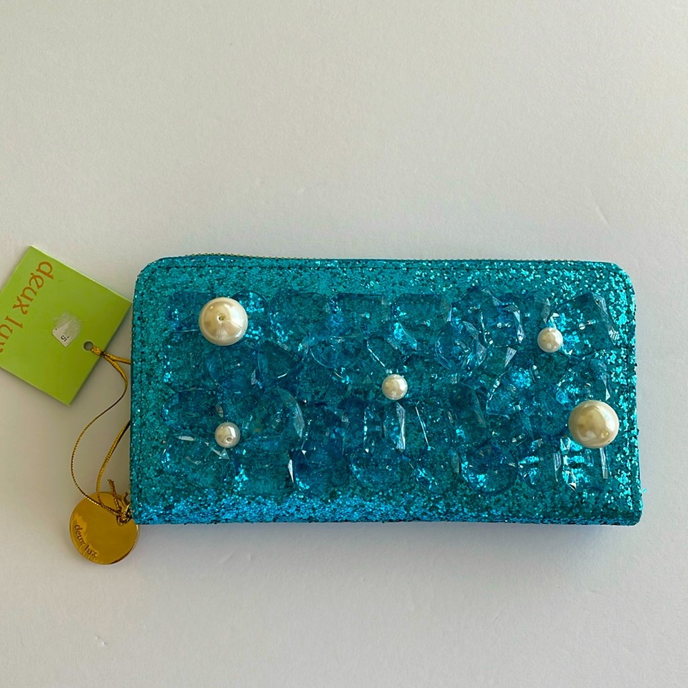 Deux Lux Wallet
